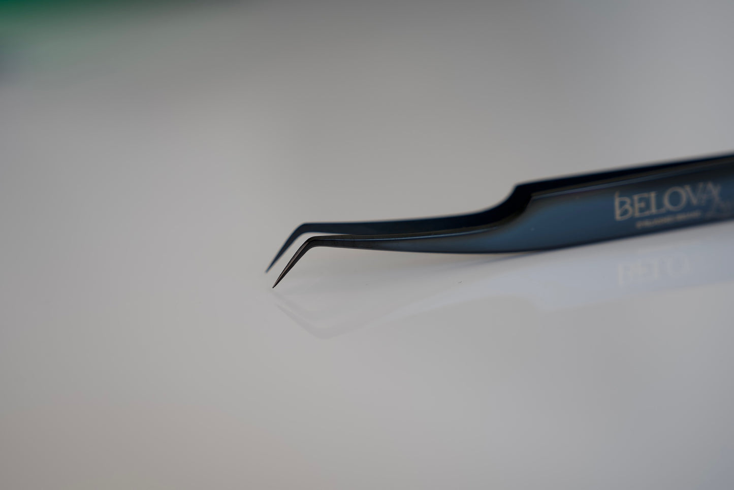 L-Bend Volume Lash Tweezers | Belova Lash
